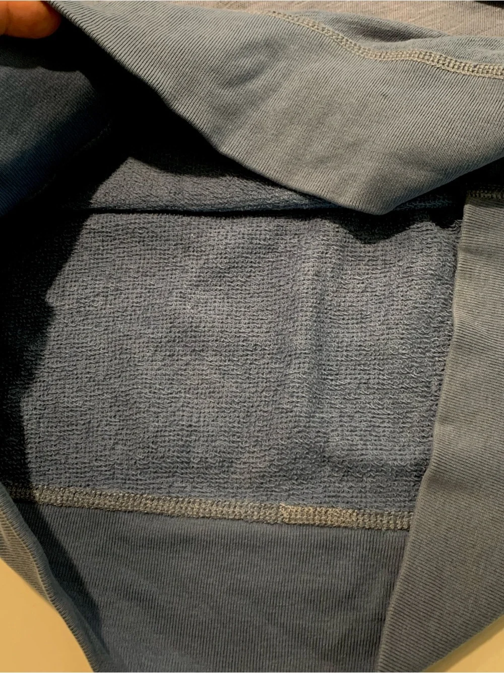 J. Crew Lightweight Sunfaded French Terry Pocket Sweatshirt Medium Blue, Men’s M